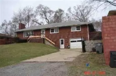 376 N Knox St, Gary, IN 46403 photo 1