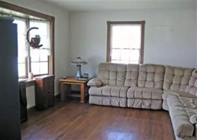 1107 E Glen Park Ave, Griffith, IN 46319 photo 5