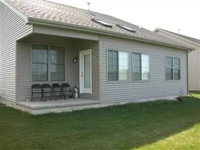1217 Thistle Dr, Griffith, IN 46319 photo 2