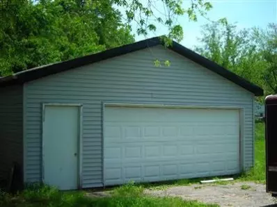 1824 S Calhoun St, Griffith, IN 46319 photo 9
