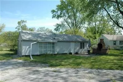 1824 S Calhoun St, Griffith, IN 46319 photo 2