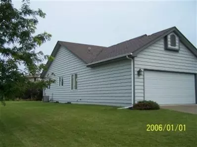 7501 Hamlin St, Crown Point, IN 46307 photo 2