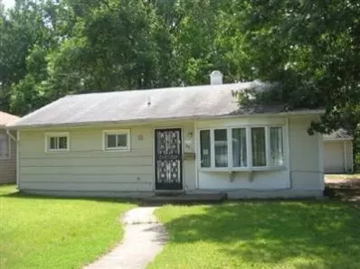 6911 Hemlock Ave, Gary, IN 46403 photo 1