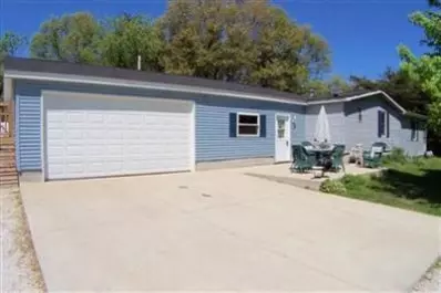 367 E 950, Wheatfield, IN 46392 photo 2