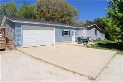 367 E 950, Wheatfield, IN 46392 photo 1