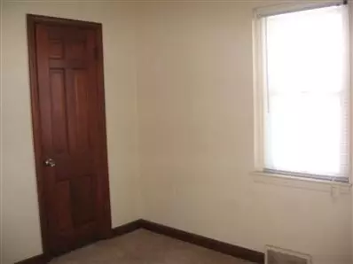 2521 Wabash Ave, Gary, IN 46404 photo 8