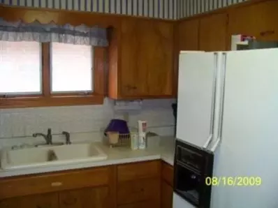 1337 Whitcomb St, Gary, IN 46404 photo 3