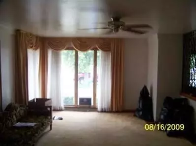 1337 Whitcomb St, Gary, IN 46404 photo 4