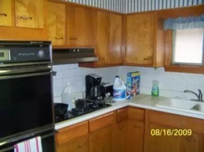 1337 Whitcomb St, Gary, IN 46404 photo 2