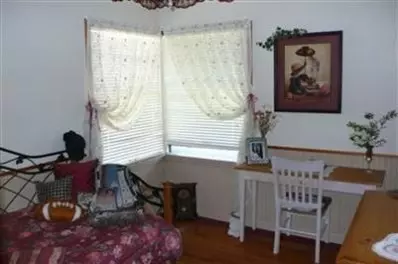7517 Tapper Ave, Hammond, IN 46324 photo 10