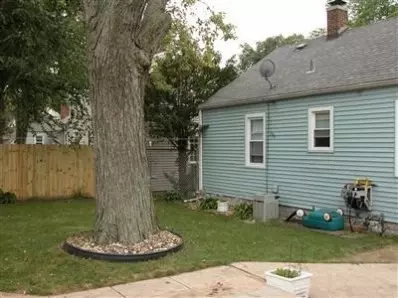237 N Harvey St, Griffith, IN 46319 photo 7