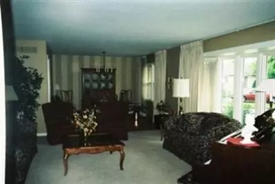 2002 Vine St, Valparaiso, IN 46383 photo 9