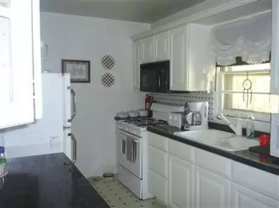 1118 N Dwiggins St, Griffith, IN 46319 photo 8