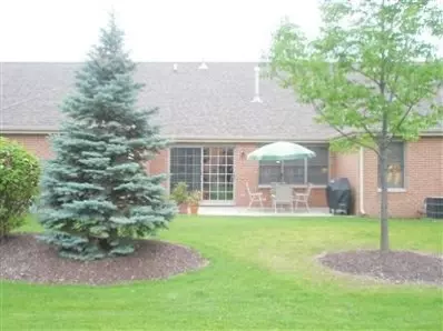 1848 Windfield Dr, Munster, IN 46321 photo 2