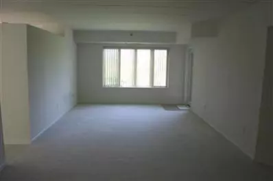 8421 Manor Ave #302, Munster, IN 46321 photo 2