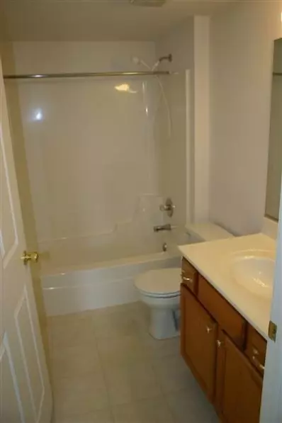 8421 Manor Ave #302, Munster, IN 46321 photo 10