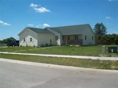 404 Juniper, De Motte, IN 46310 photo 1