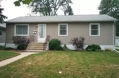 7032 Tapper St, Hammond, IN 46324 photo 1