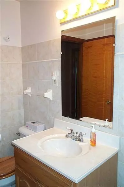 7032 Tapper St, Hammond, IN 46324 photo 9