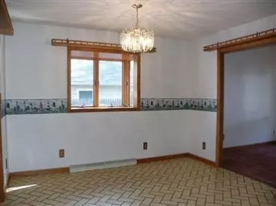 320 Maple St, Crown Point, IN 46307 photo 3