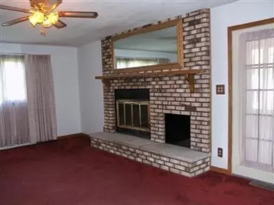 320 Maple St, Crown Point, IN 46307 photo 8