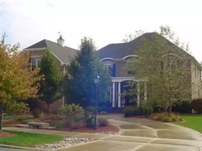 1122 Cornwallis Ln, Munster, IN 46321 photo 1