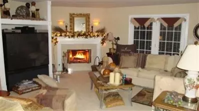 124 Salisbury Dr, Munster, IN 46321 photo 5