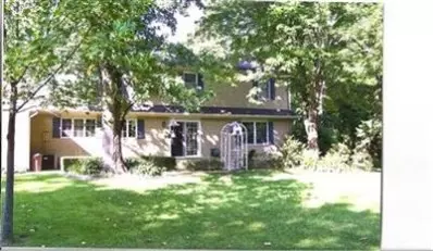 6744 Cavalier Dr, De Motte, IN 46310 photo 4