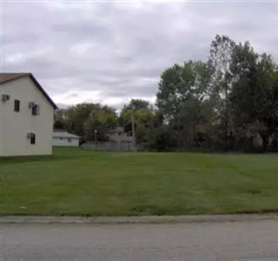 46 Oak Ct, Hebron, IN 46341 photo 1