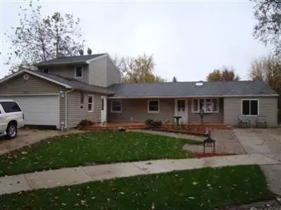 615 James, Griffith, IN 46319 photo 3