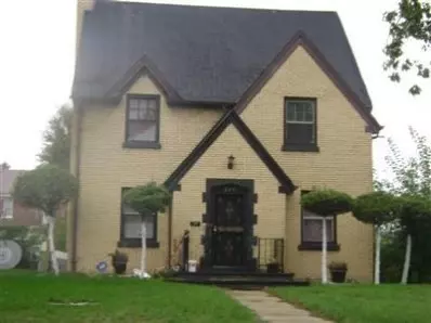 524 Roosevelt St, Gary, IN 46404 photo 2