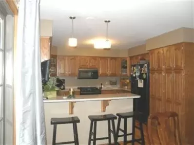 719 Heather Ct, Griffith, IN 46319 photo 4