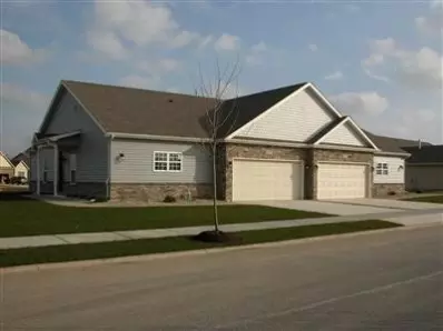 530 Aster Ln, Griffith, IN 46319 photo 1