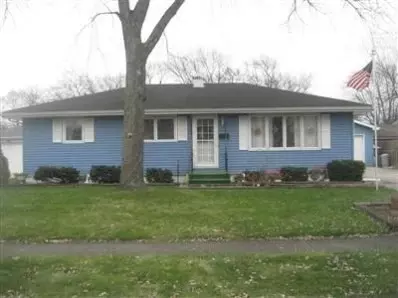 1019 N Dwiggins Ave, Griffith, IN 46319 photo 2