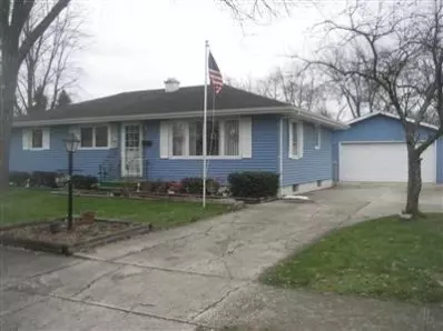 1019 N Dwiggins Ave, Griffith, IN 46319 photo 1