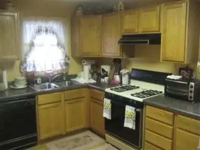 1019 N Dwiggins Ave, Griffith, IN 46319 photo 6