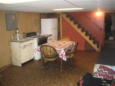 1019 N Dwiggins Ave, Griffith, IN 46319 photo 7