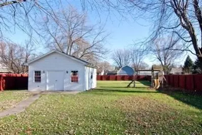 807 Harvey St, Griffith, IN 46319 photo 9