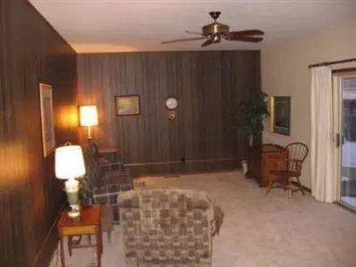 930 Chippewa Dr, Crown Point, IN 46307 photo 5