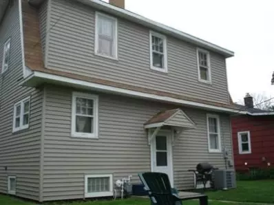 334 N Lafayette St, Griffith, IN 46319 photo 2