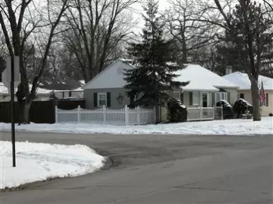 247 N Cline Ave, Griffith, IN 46319 photo 2