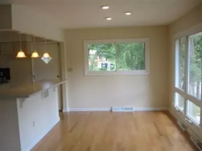 7318 Hemlock Ave, Gary, IN 46403 photo 3