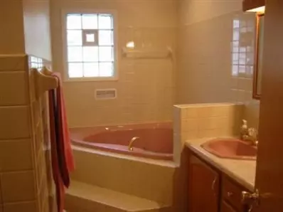 7318 Hemlock Ave, Gary, IN 46403 photo 5