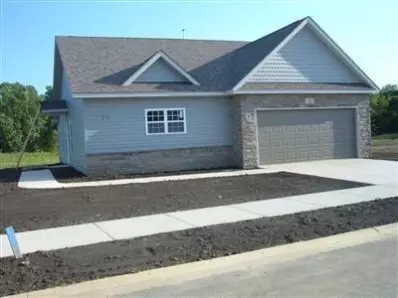 527 Aster, Griffith, IN 46319 photo 1