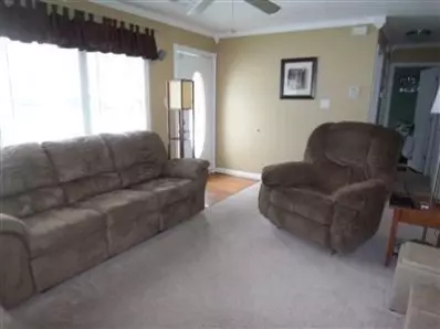 622 W Elm, Griffith, IN 46319 photo 3