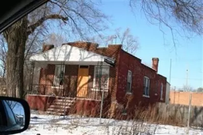 1676 W 12th Ave, Gary, IN 46404 photo 2