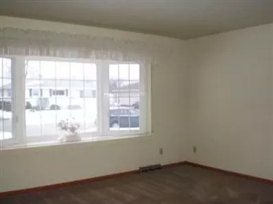 1003 W Ash St, Griffith, IN 46319 photo 3