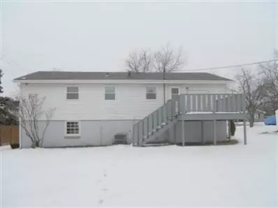 111 Magnolia Dr, Crown Point, IN 46307 photo 7
