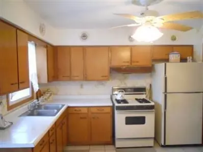 111 Magnolia Dr, Crown Point, IN 46307 photo 5