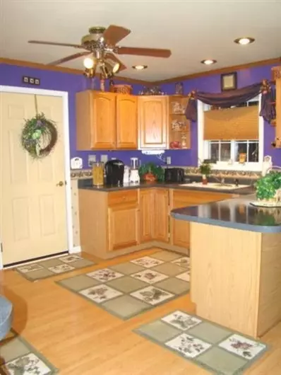 5281 Barker Ct, De Motte, IN 46310 photo 7